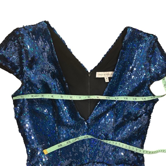 Dress the Population Zoe Blue Sequin Dress size medium party bachelorette Vegas - Picture 6 of 8